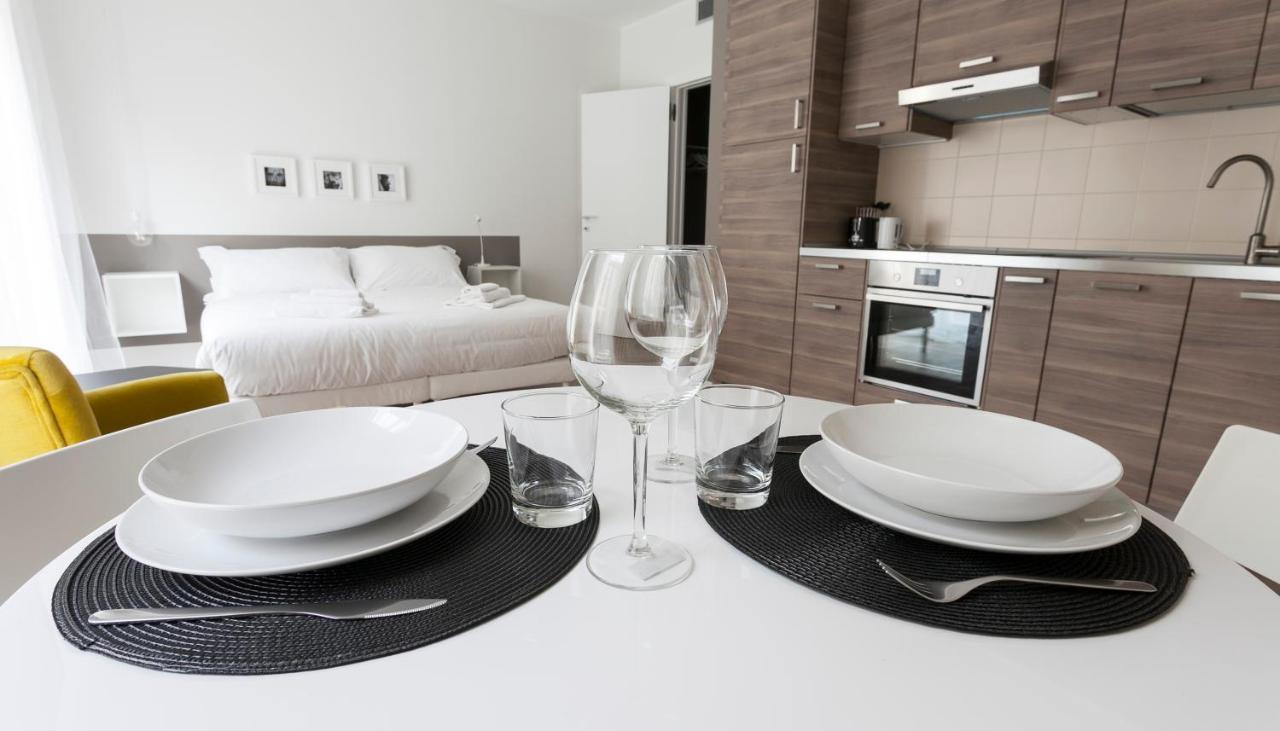 Italianway-Poma Daire Milano Dış mekan fotoğraf
